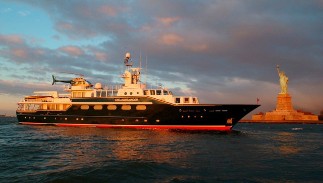 yacht-sales-151-feadship-the-highlander-profile