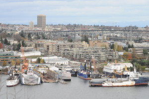 Seattle_-_Northlake_shipyard_from_Aurora_Bridge_01