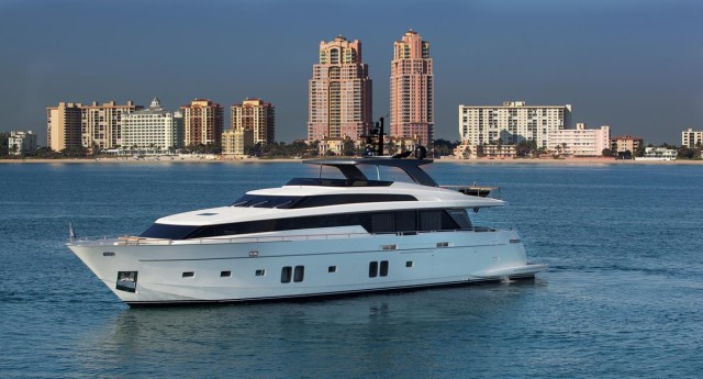 Sanlorenzo-superyacht-SL104-592-in-Palm-Beach-Florida