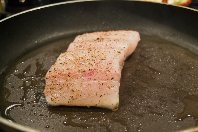 Pan-Fried-Halibut-w-Tomato-Salsa-2