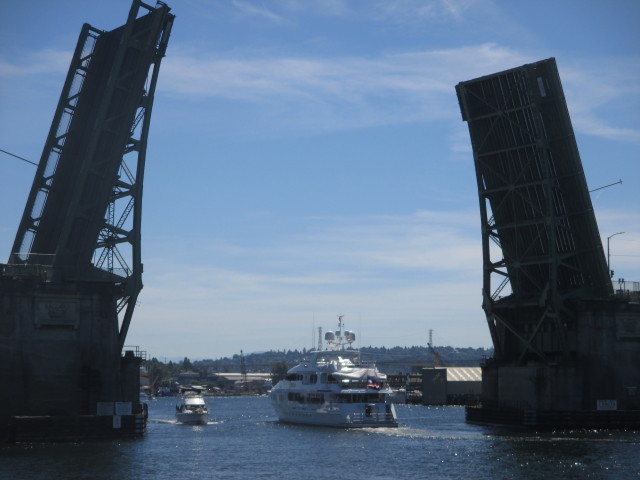 Elisa, Superyacht just arrived in Seattle, Ballard Bridge Lift TGI Friday!