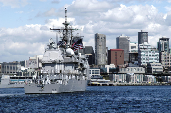 040805-N-0683J-674 Puget Sound, Wash. (Aug 5, 2004) Ð The guided missile cruiser USS Shiloh (CG 67) enters Seattle during the parade of ships, a part of SeattleÕs traditional summer festival, the Seattle Seafair Fleet Week. The 54th annual Seafair events include the Torchlight Parade, the Blue Angels show, amateur athletics, boat racing and U.S. Naval and Coast Guard ship tours. U.S. Navy photo by PhotographerÕs Mate Airman Kristin M. Johnson (RELEASED)