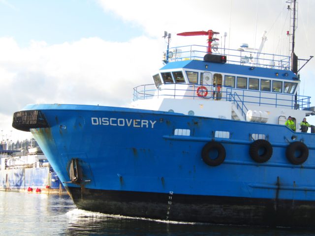 Discovery, Ocean Marine Services, Seattle Ship Canal Ballard Bridge Lift